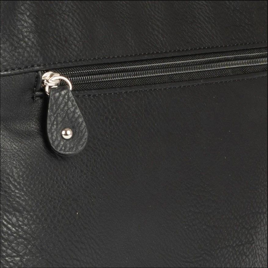 Bolso mano bandolera negro Matties 1844 detalle